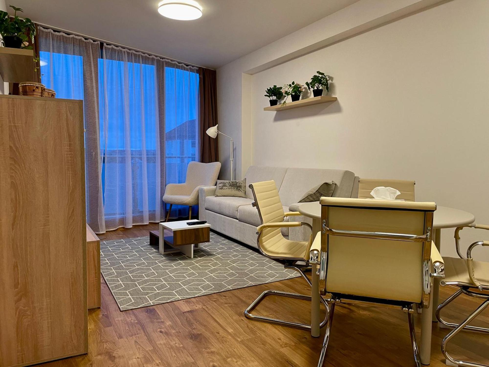Apartman Astra Sezimovo Usti Εξωτερικό φωτογραφία